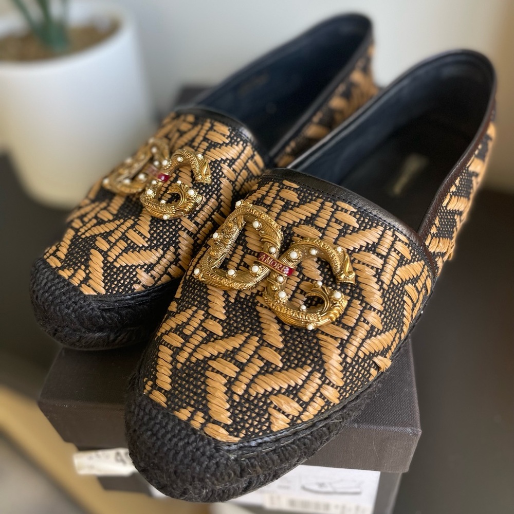 Authentic women’s DOLCE & GABBANA loafers